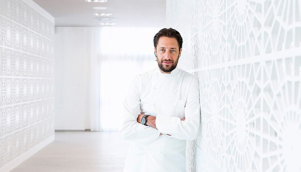 Fotografia di Luigi Taglienti nel ristorante Lume a Milano